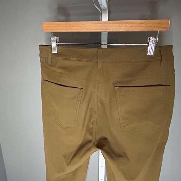 Lululemon Khaki colored 5+ pocket pants - Picture 3 of 7